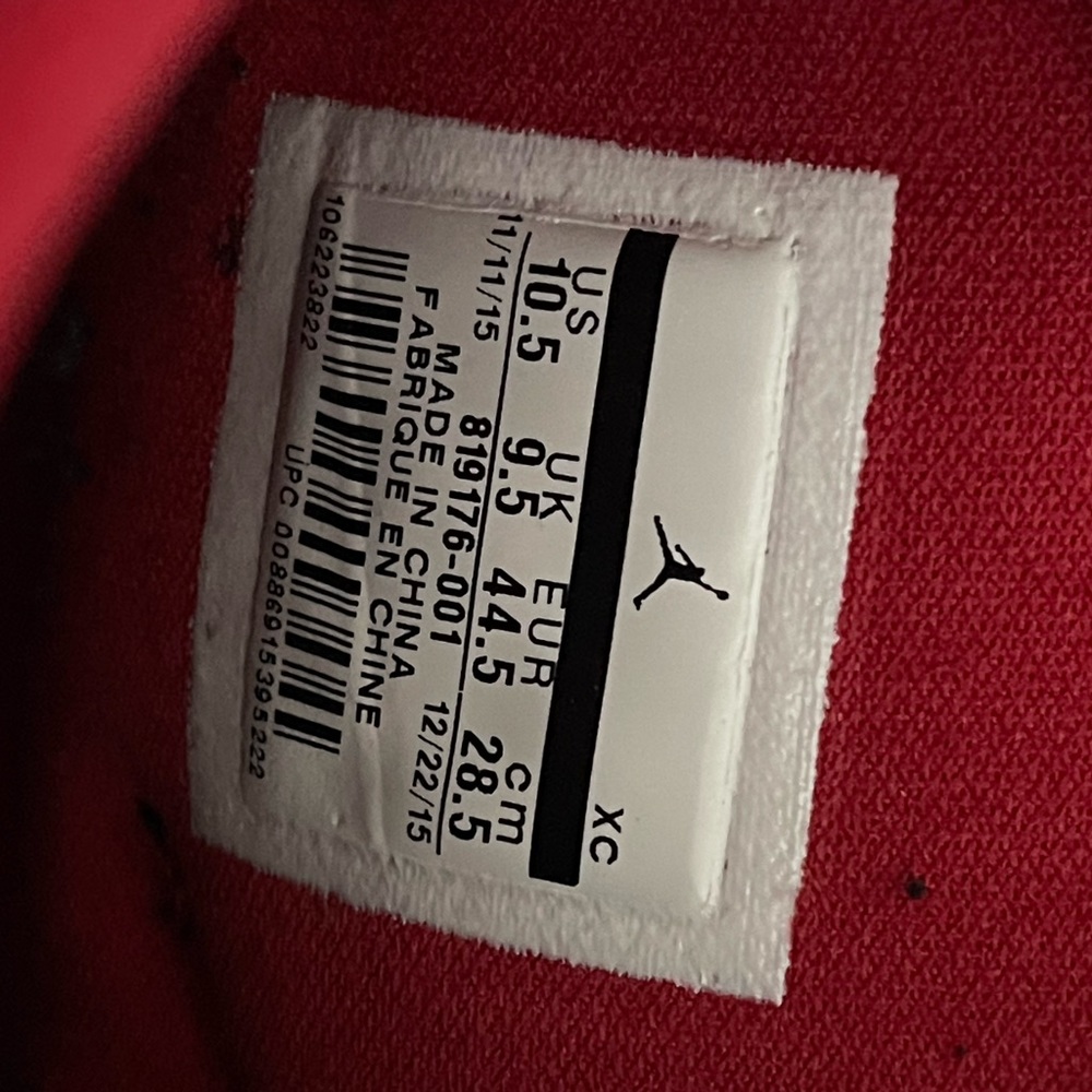 Jordan 1 Retro Nouveau Snakeskin size 10.5 - Picture 6 of 9